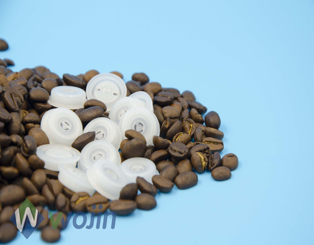 one way degassing valve keeps coffee fresh