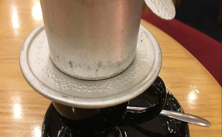one way valve producing coffee